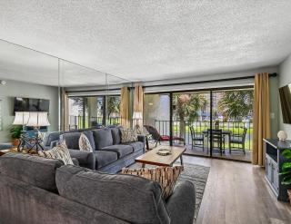 Edgewater Villa #512 - 0