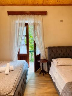 Peshtura Hotel - 6
