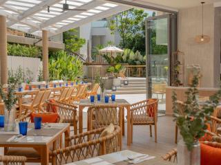 Andaman Beach Hotel Phuket - Handwritten Collection by Accor - 9