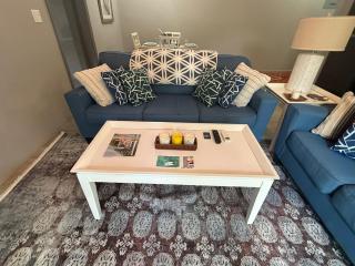 One Bedroom Luxurious Beach Front Villa Pool-Gym-AC Sleeps 5! - 5