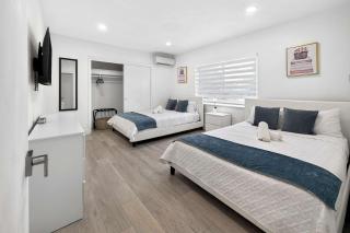 2BR Miami Stay Near Airport with Free Parking - 8