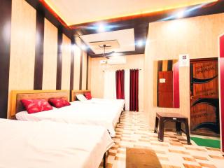 Shree Ram Aadhar Restaurant and Guest House - 15 mints From Ram Temple - 1