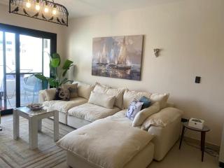 2BDR Pool View Chalet l Zahra Sidi Abdelrhman - 0