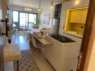 2BDR Pool View Chalet l Zahra Sidi Abdelrhman - 1