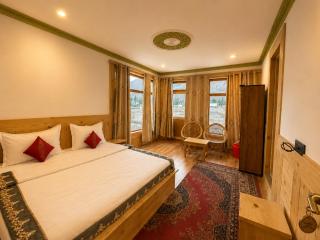 Nubra Glamour Guest House - Deskit - 8
