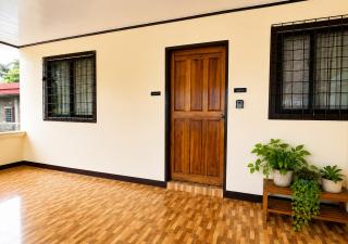 2BR Siargao Tropical Home - 5-10mins away tourist spots - 6