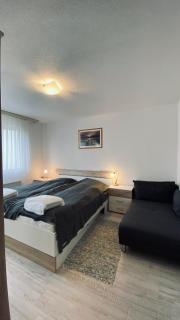 Nice top floor flat - 9