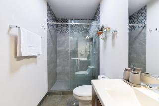 Luxury in Fundidora 4 guests Wifi Gym Pool - 4