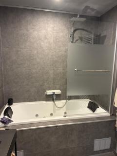 L'Entre 2 - Jacuzzi privé -Sauna-Balnéo - 5