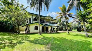 Pearl Crown Homestay - 1