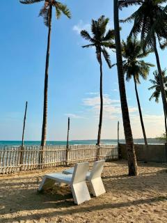The Seafront Resort Tigman - 6