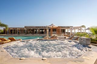 Harmony Crest Resort - 9