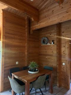 Sfeervol Houten Huis met Veranda aan het Water! - 4