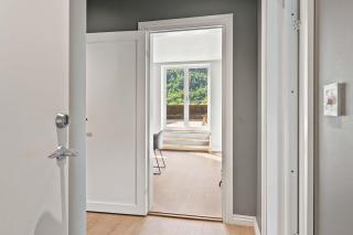 Odda Apartments - 2BR & 3BR - Parking - T32 - 2