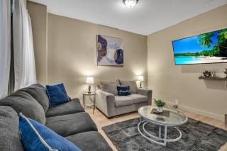 Niagara Falls Retreat - 3