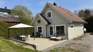 Family-friendly house near Mandal, 3 bedrooms - 0