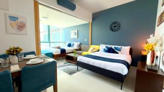 FREE Welcome Breakfast, BGC 1BR, 300Mbps Fiber, Steps to Mitsukoshi & Uptown, 17F - 8