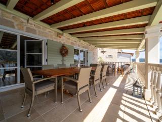 Luxury Seafront Villa Croatia with Private Heated Pool - Vinišće - 6