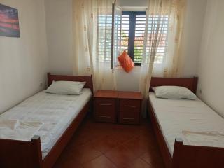 Zlatni apartman - 2