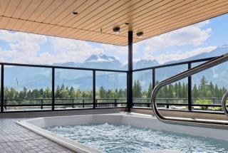 Stairway to Heaven - 3 Bedroom Condo-Roof Top Hot Tub - 9