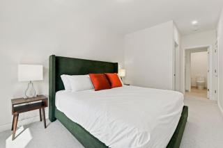 Stairway to Heaven - 3 Bedroom Condo-Roof Top Hot Tub - 2