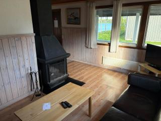 Lakeside Cottages - 2