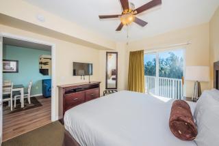 Sunset Vista Resort, Renovated Top Floor 604S - 1