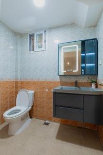 Villa with Private Garden and 6BR - West Lake - 3