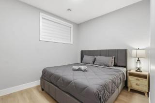 Perfect Inner-City Getaway 2BR - 8
