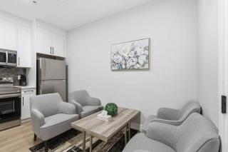 Perfect Inner-City Getaway 2BR - 4
