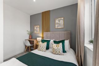 Leeds City Escape Stylish 2-Bed House & Parking - 9