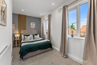 Leeds City Escape Stylish 2-Bed House & Parking - 4