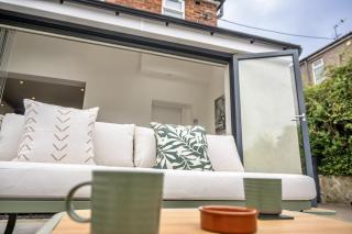 Work Away 2-bed House Doncaster, iPort, Airport and A1M jct34 - 6