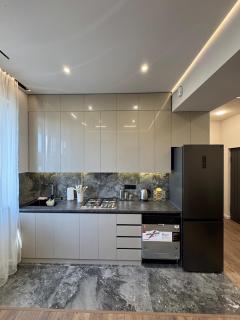 Modern New Apartment Metro at Your Door - 5