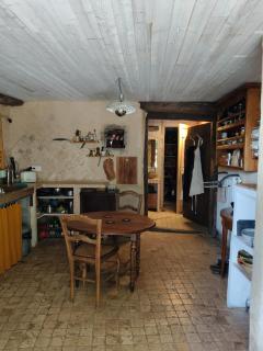 Appartement calme 90m2 dans un petit hameau au pied du Salève proche de Genève - 6