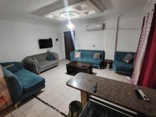 Room 32 - 0