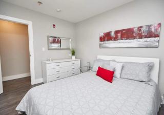 Clifton Hill Suite 2202 - 8
