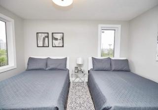 Clifton Hill Suite 3302 - 1