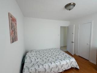 3 BDR apt near Concordia, 8 km to DT, Free Parking - 3