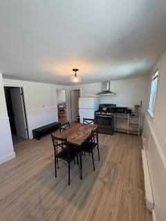 2BR Hyat Home Third floor - 4
