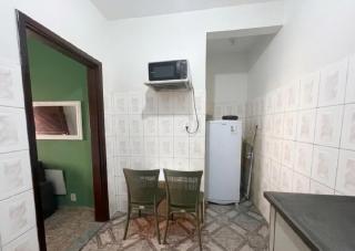 Apto inteiro em Ondina a 3 min da praia WiFi rápido ideal casal - 2