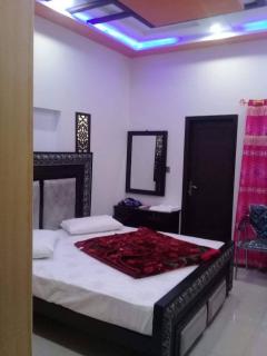 Grand Royal Guest House - 8