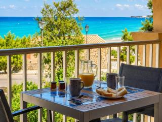 Studio standing classé meublé de tourisme avec terrasse vue mer " les pieds dans l'eau " à Algajola - 9