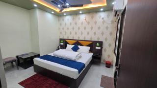 Hotel ramayanam palace centre for ram mandir saryug Ghat - 0