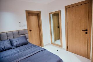 Modern 3BR house in abuja, Inverter 24h Power, Smart Tv, fast Wifi, Prime location - 7