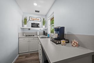 Boho-inspired Haven with Free Park - 6