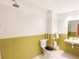ibis Styles Clermont Ferrand Sud La Pardieu - 1