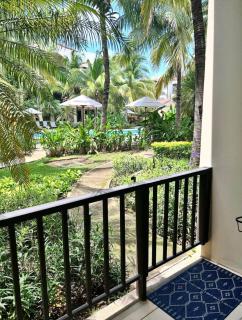 Ground Floor 2BR with walk-out pool access - 6