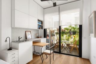 Large Classic Apartment in the Heart of Tel Aviv - 8