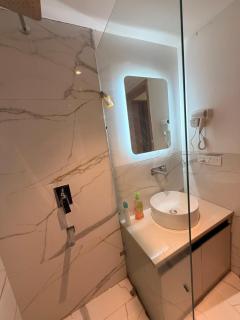 M3M Loft Jacuzzi Suites - 4